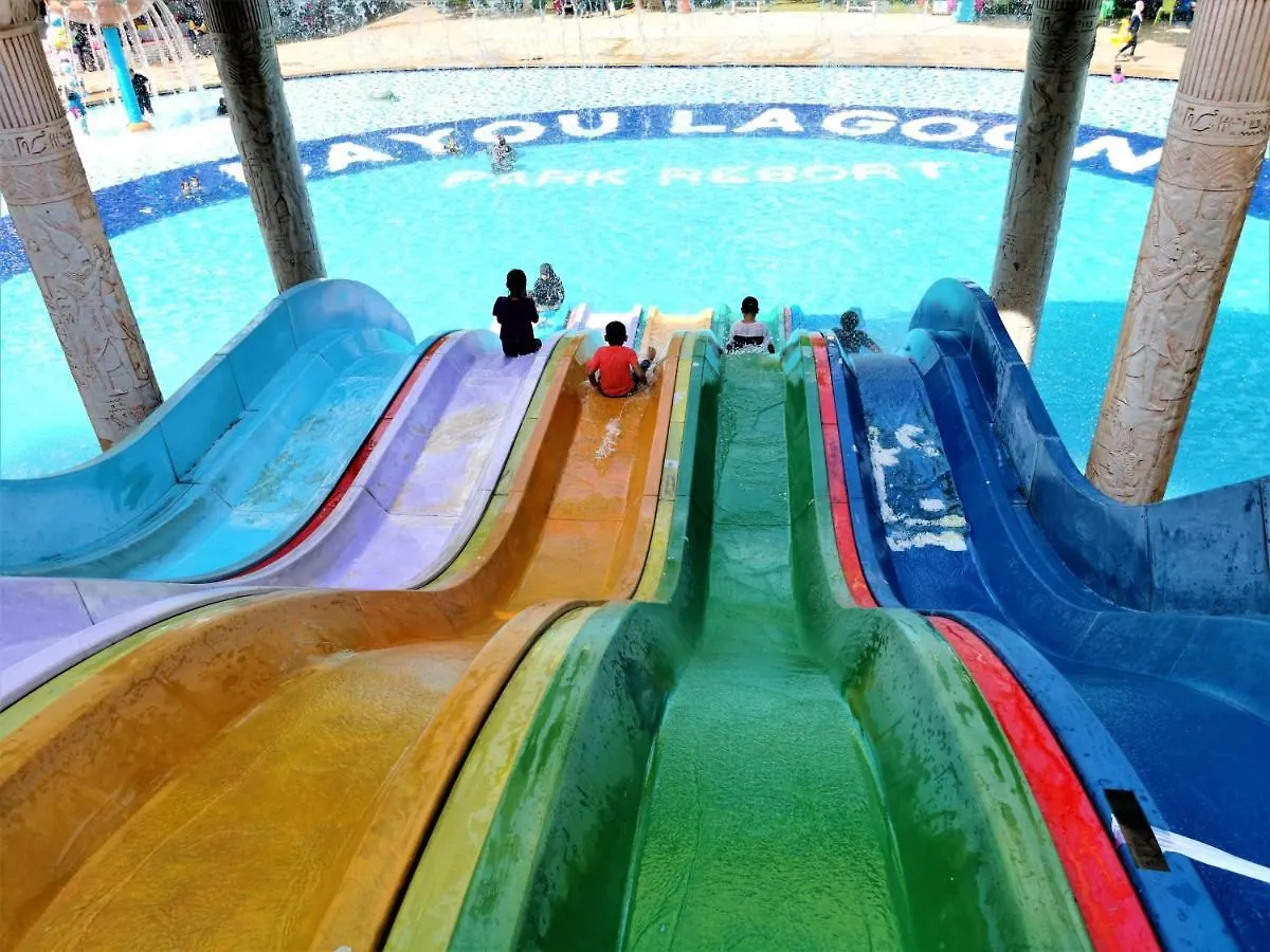 Free 4 Water Themepark Tickets & Wifi Stay Melaka Malezya